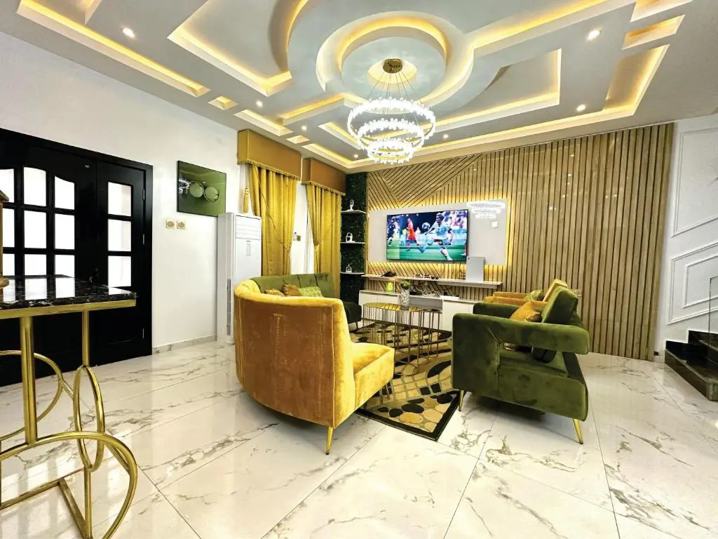 Pharrel Prestige superior 3 Bedroom Apartment