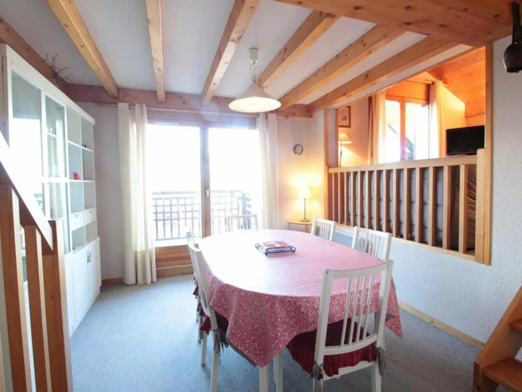 Appartement Les Carroz d'Arâches, 4 pièces, 8 personnes - FR-1-572-88