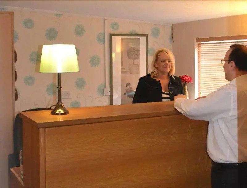 Ambrose Hotel