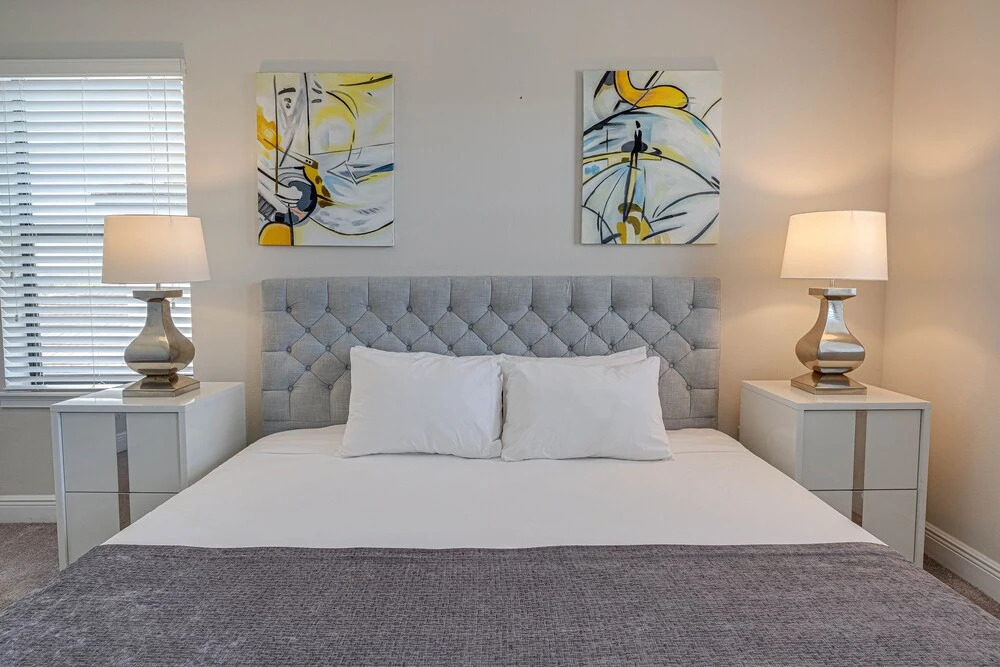 Balmoral Resort-180kb 4 Bedroom Home by RedAwning