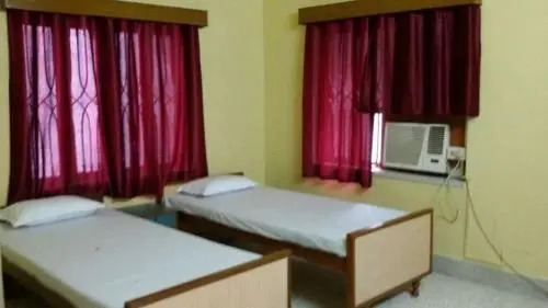 Sayantika Guest House