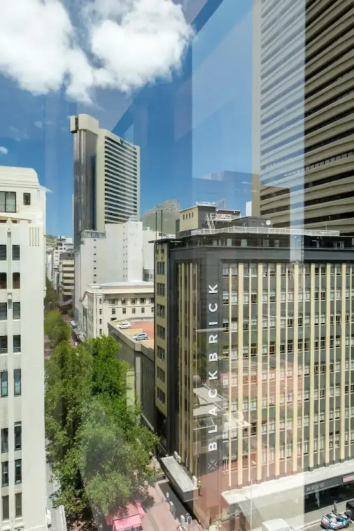 Classy 1bed Apartment in Cape Town City Suite 1001