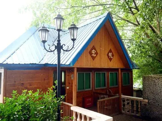 Changshouhu Holiday Hotel
