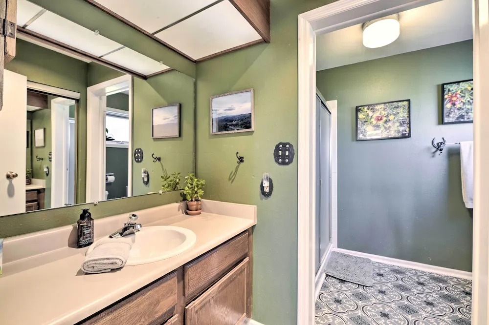 Sunny Pagosa Springs Escape w/ Deck & Views!
