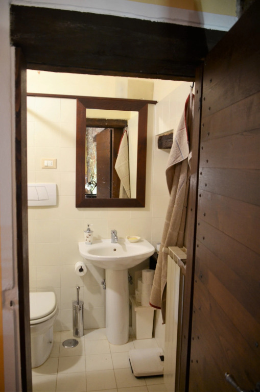 Casa Baronetta - A Cosy Apartment in a Medieval Village