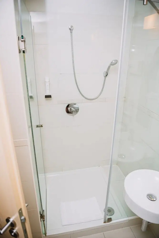 Wabi Hotel - Beauty & Dental Center