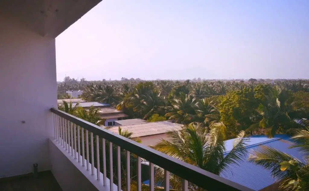 Blackroots Serviced Apartments