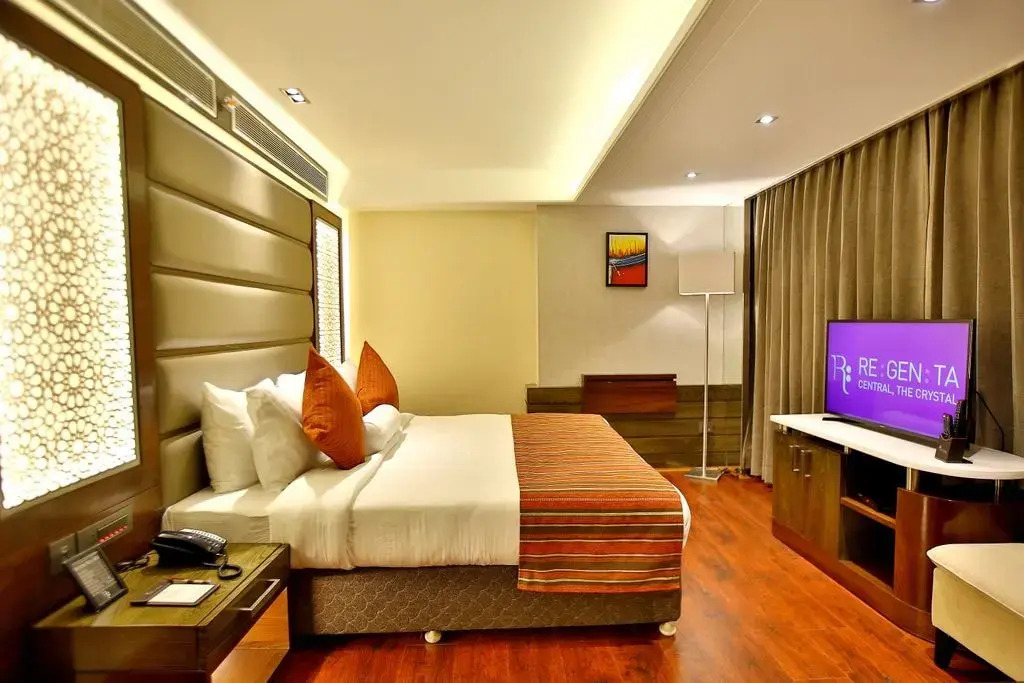 Regenta Central the Crystal Kanpur