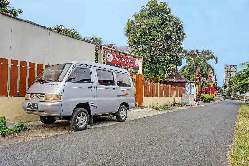 OYO Life 91452 Ngajeng Peken Homestay
