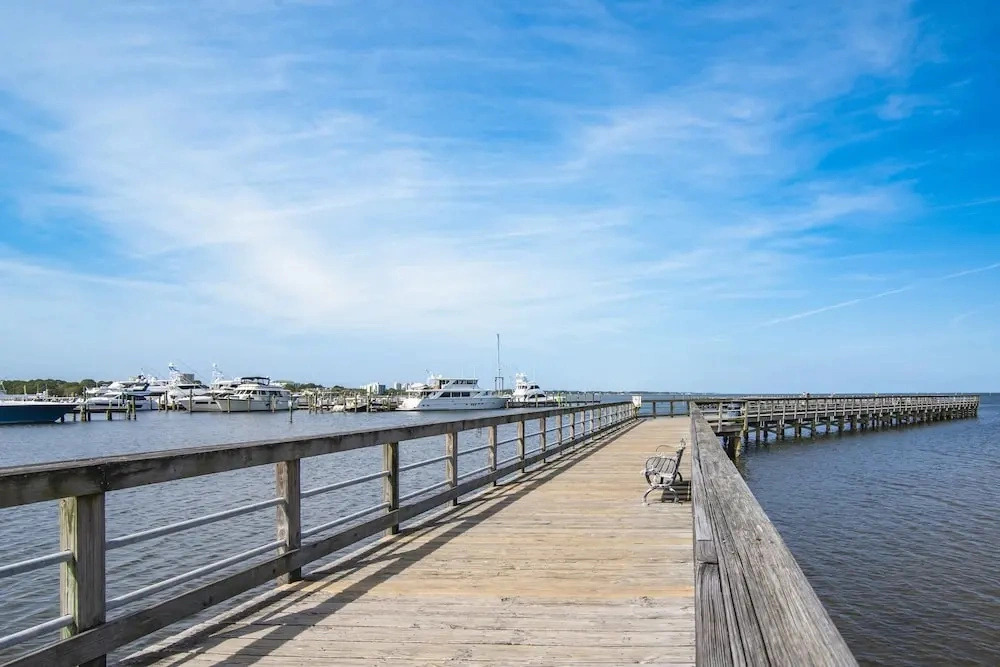 Harbour Point 915
