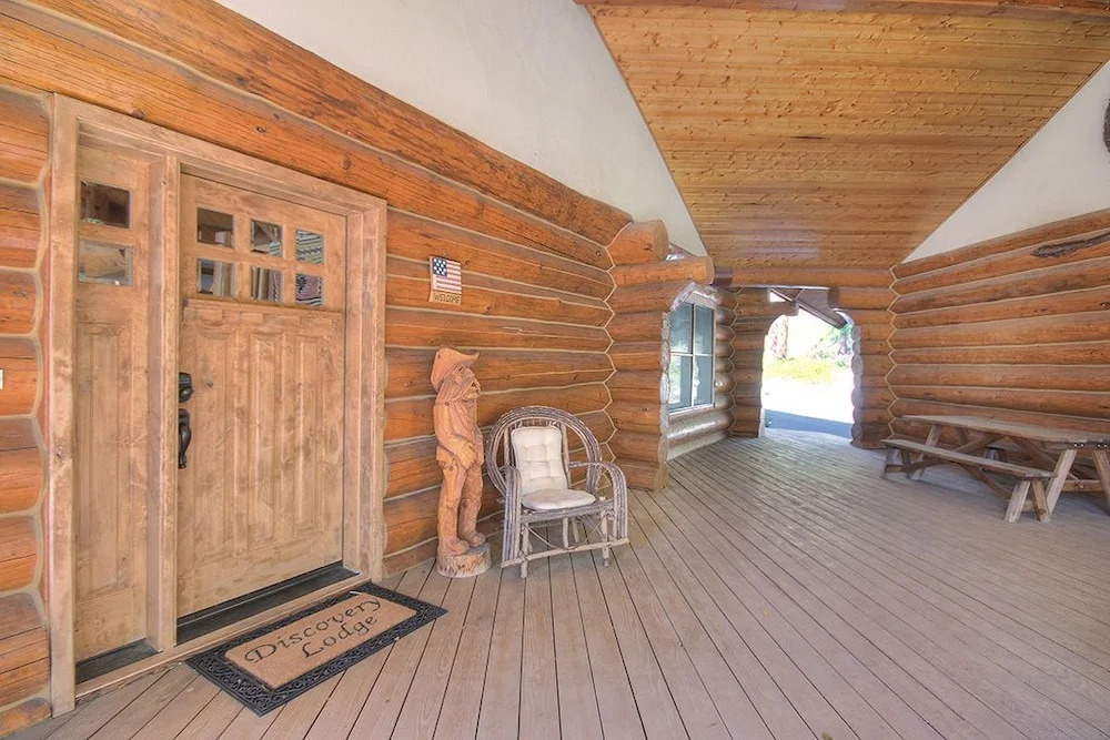 Discovery Lodge by RedAwning