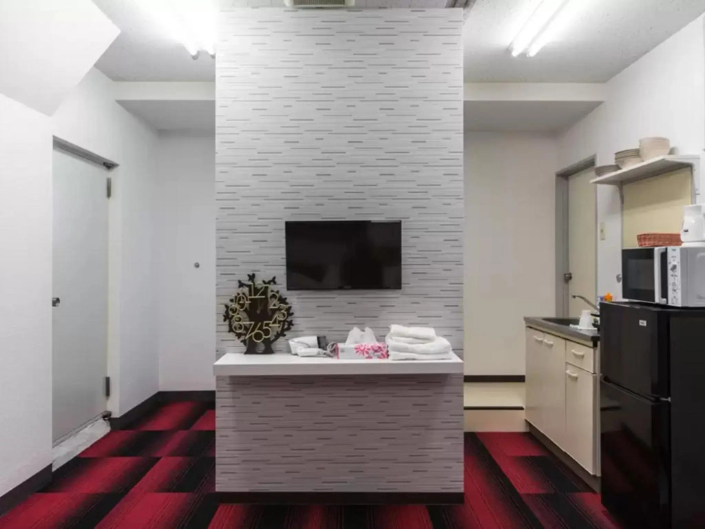 SI Large Room Apartmenet in Central Osaka