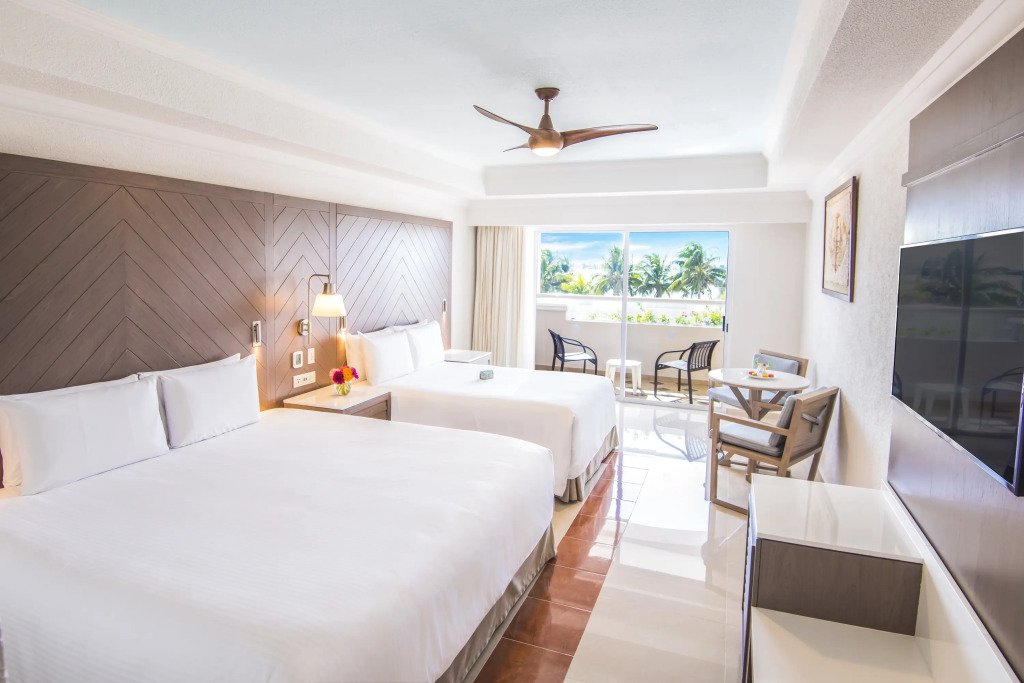 Sunscape Cancun All-Inclusive Resort & Spa by Hyatt