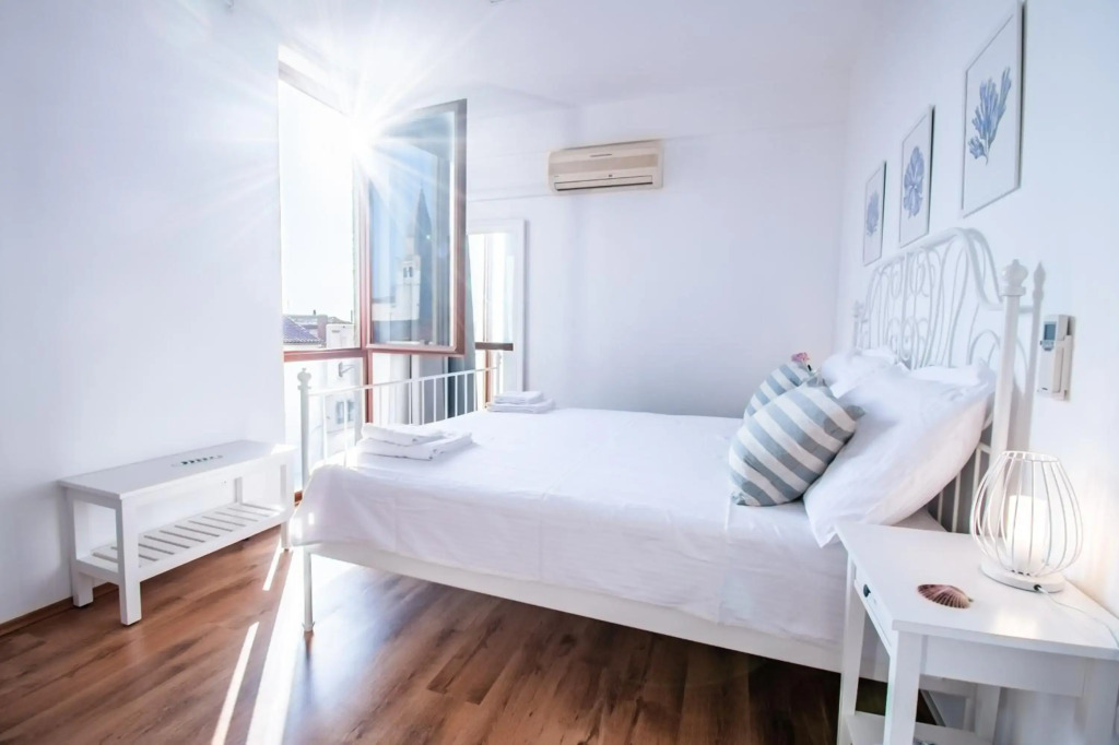 apartment seafront Umag center old town seaview 4