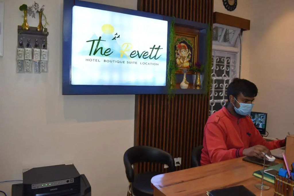 The Revett