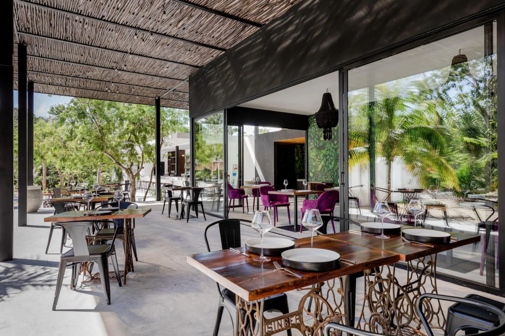 Jungle Lodge Boutique Hotel Adults Only
