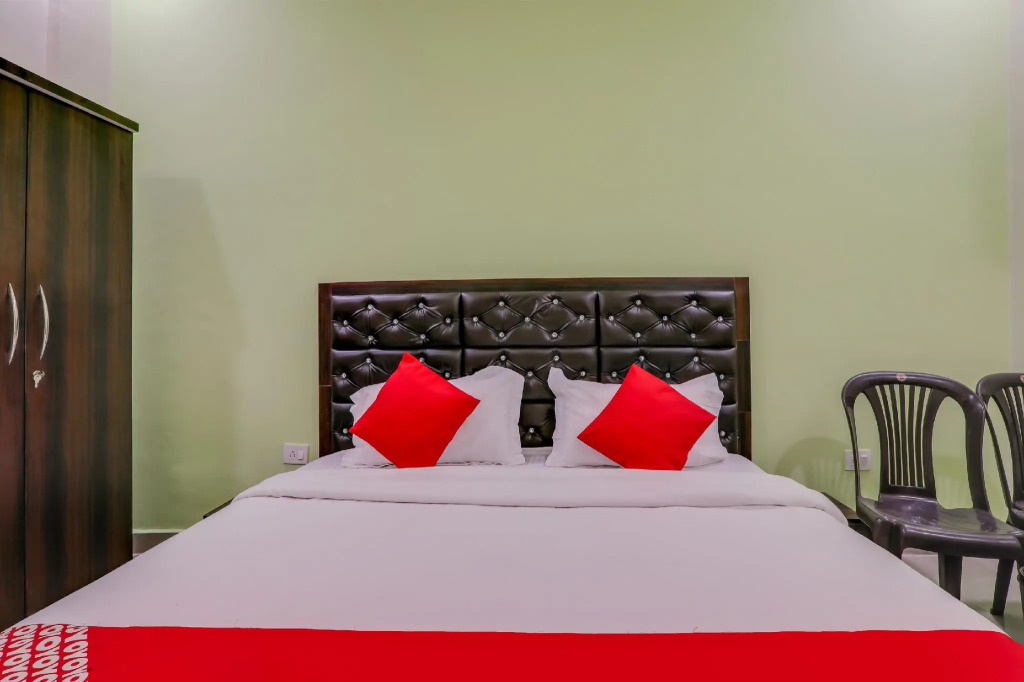 OYO Flagship 73746 Second Home