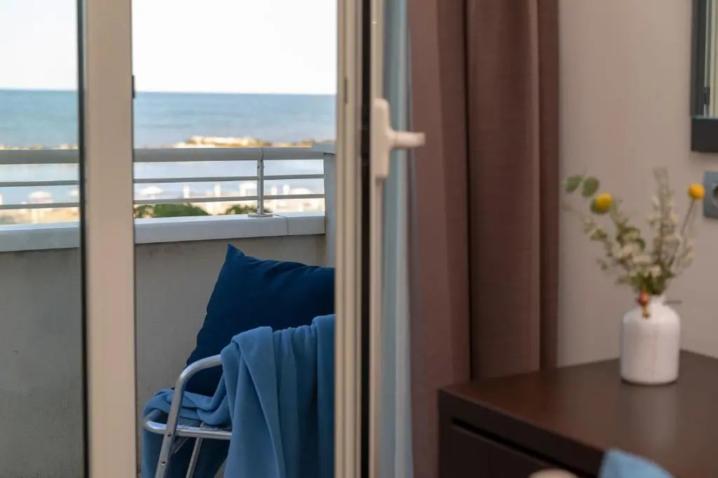 Gimmi Hotel