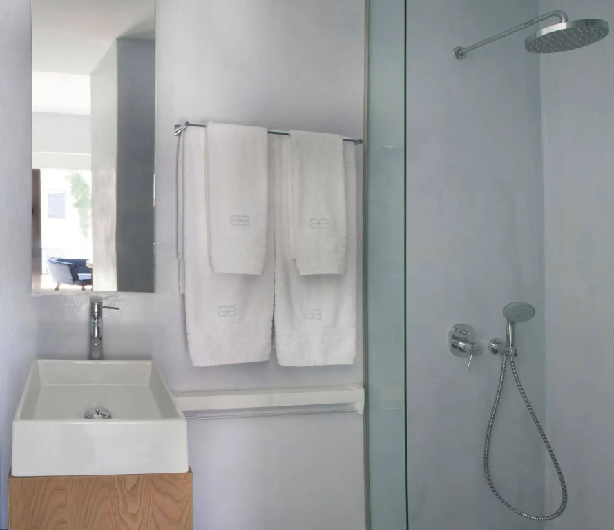 Aethrion Boutique Homes