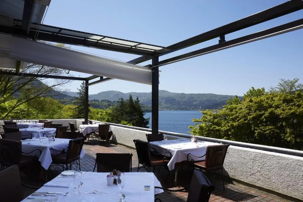 Hotel de Yama, Hakone Lake Side