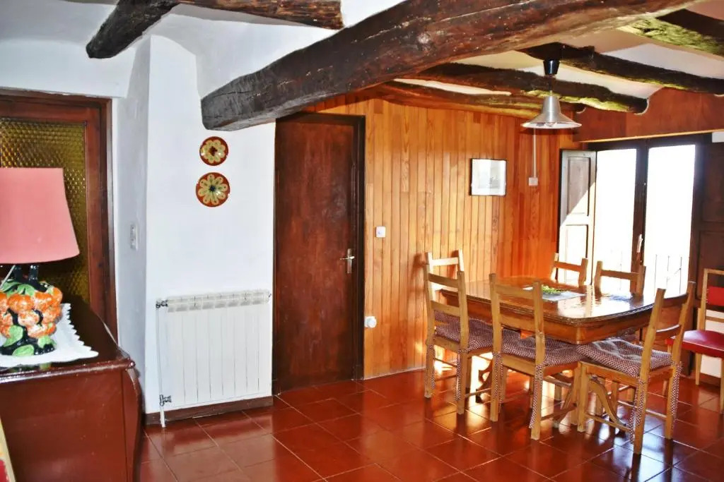Casa amb terrassa i vistes a la vall - Cal Taverner