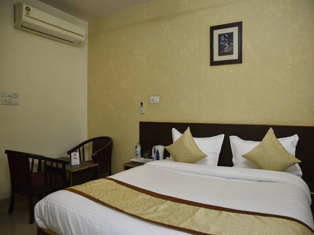 OYO 8040 Hotel Ananta Inn