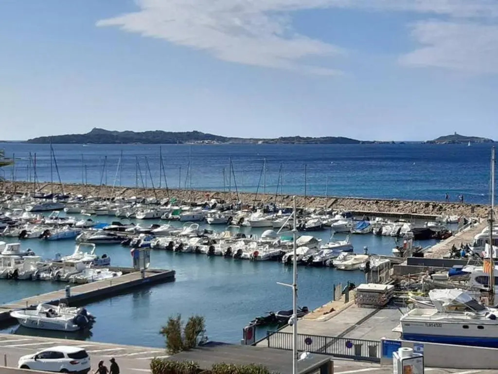 Appartement Six-Fours-les-Plages, 2 pièces, 4 personnes - FR-1-316-237