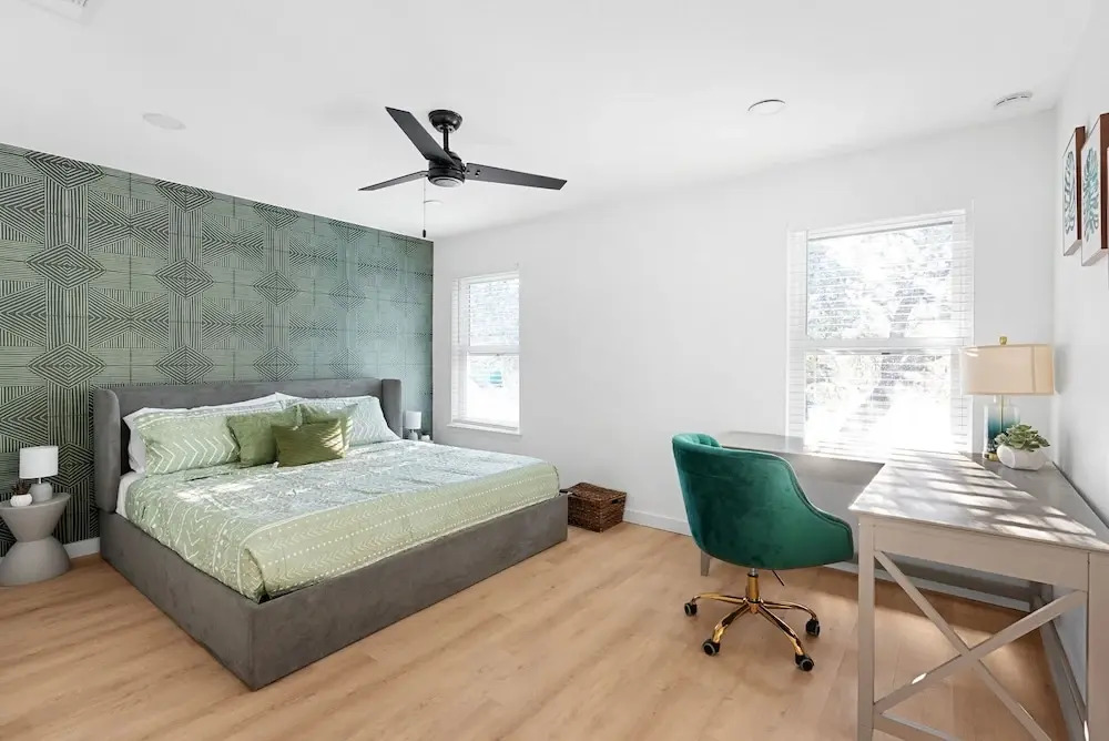 Trendy 3 Bedroom Oasis in Central Austin