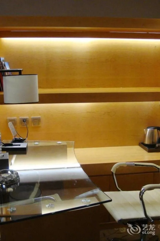 Xinmin Hotel