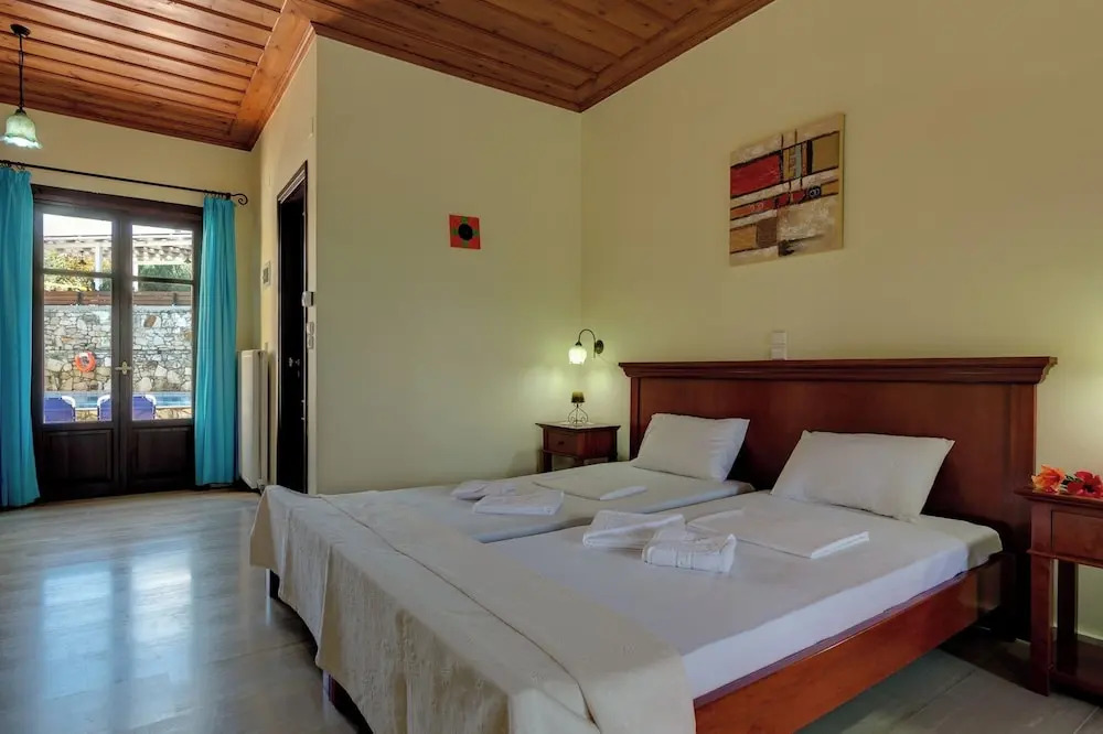 Heliopetra Studios, Small Village Close to Beaches