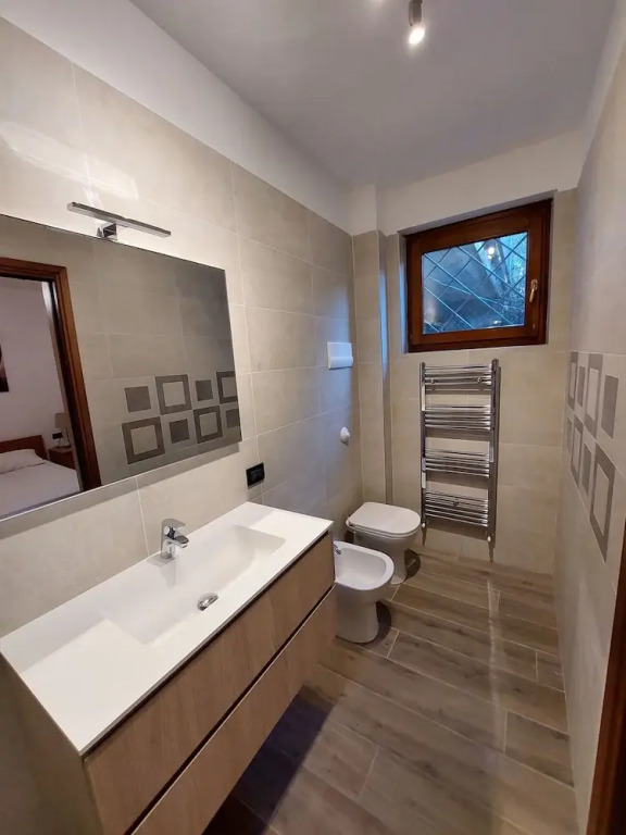 Lovely Flat With Shared Pool and Amazing Lake View