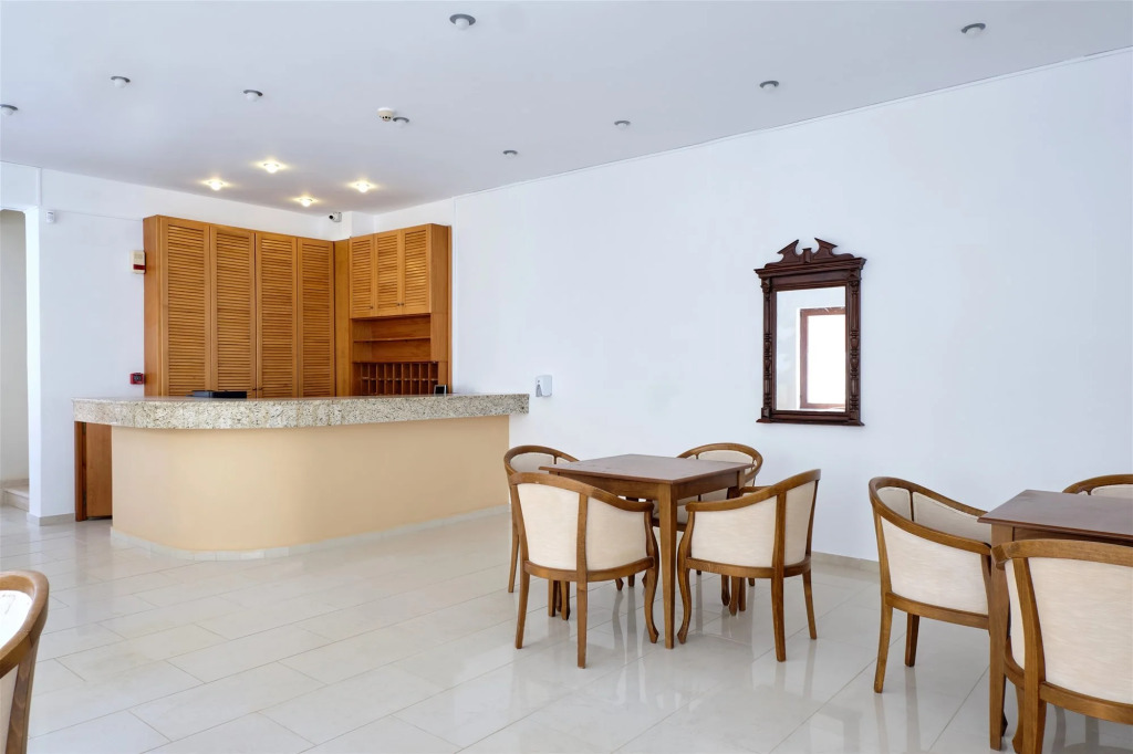 Niros Beachfront Aparthotel