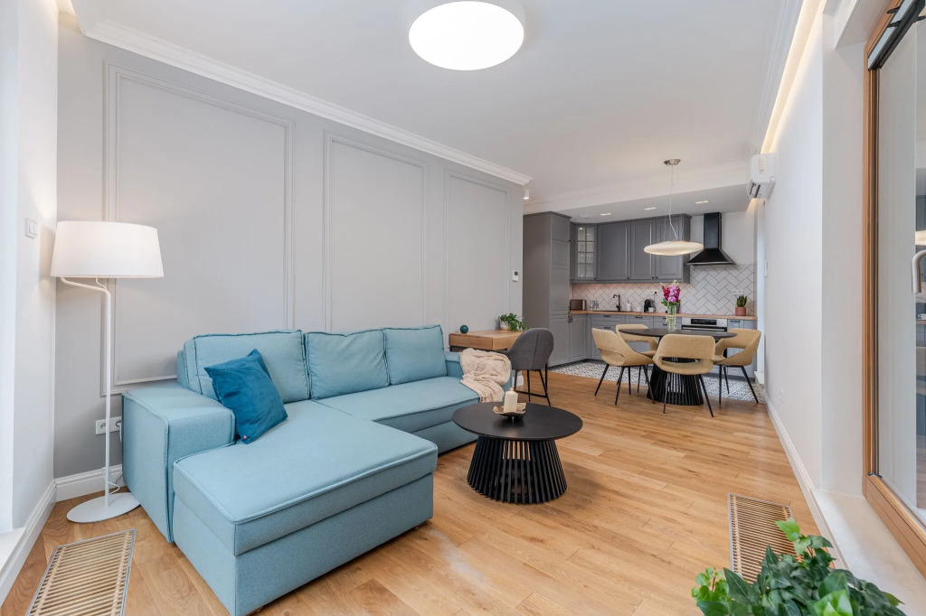 Apartment Lubicz Cracow by Renters