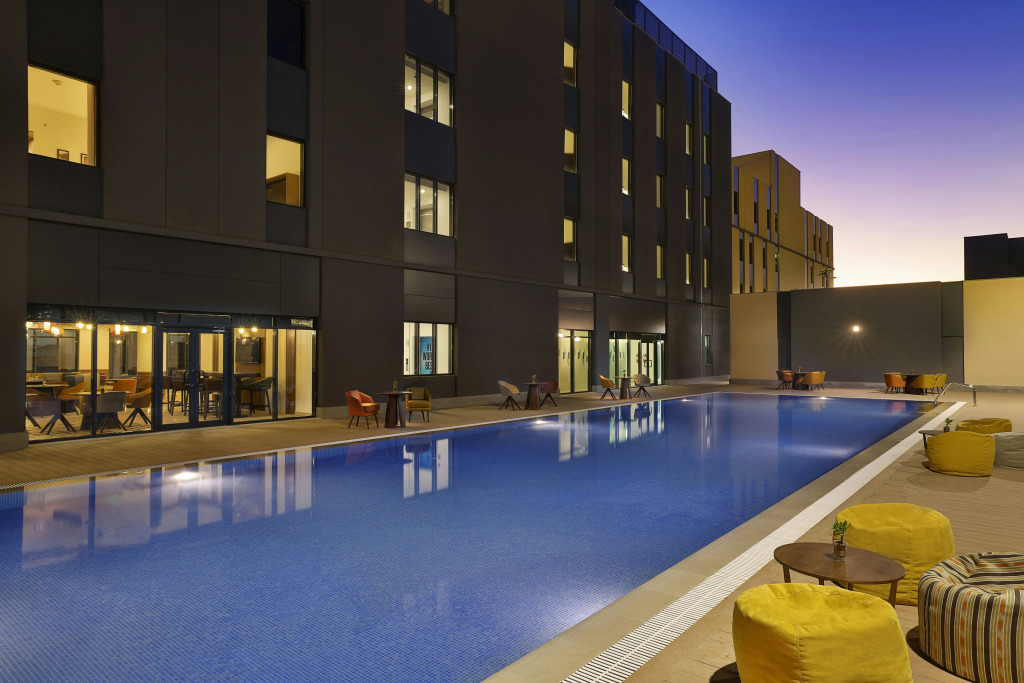Hampton by Hilton Sharma NEOM Community 1