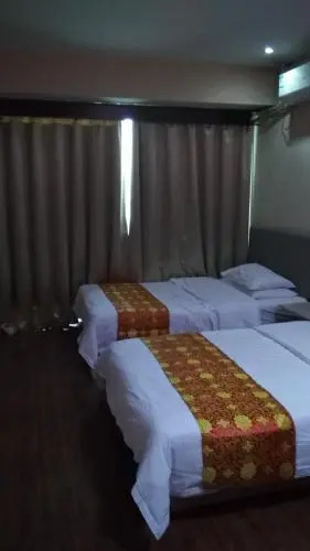 Friendship Hotel