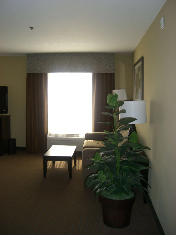 Hampton Inn and Suites Pueblo/North