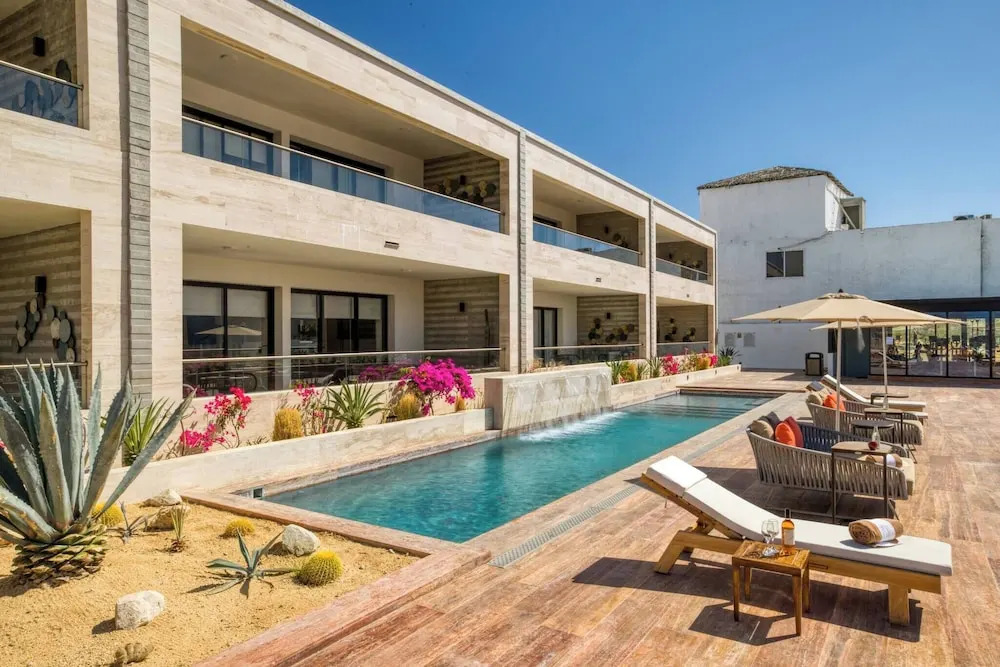 Family Friendly APT 17 Ocean View, 3br, 6 pax