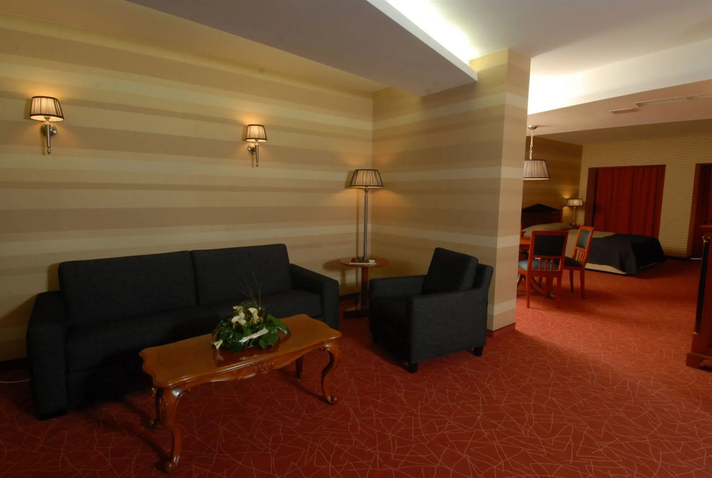 Hotel Divinus