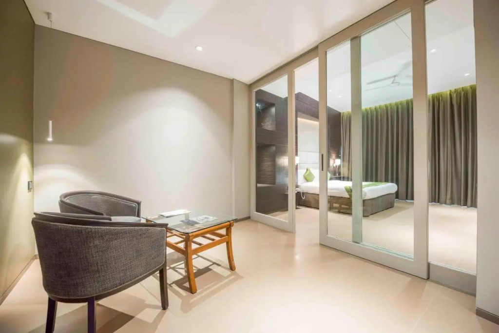 Treebo Premium Niraali Executive, Hinjewadi