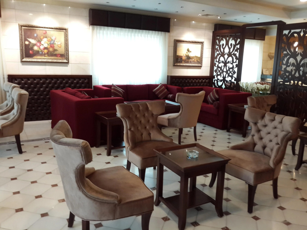 Al Thuraya Hotel