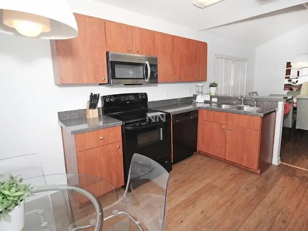 Crystal Cove Resort - 4 Bedroom Holiday House! - FVV 56240