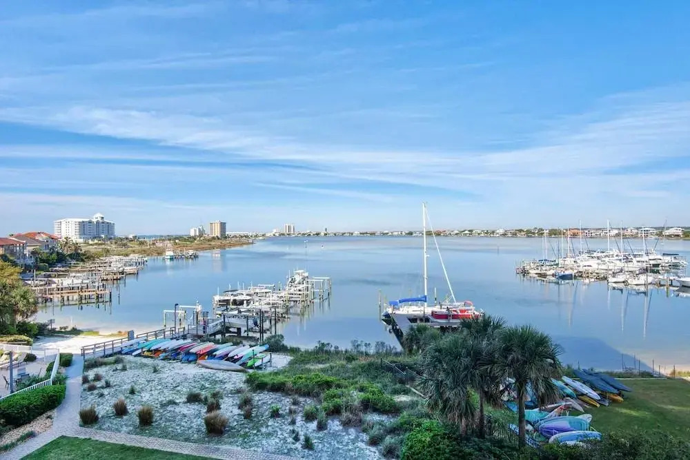 South Harbour 4E
