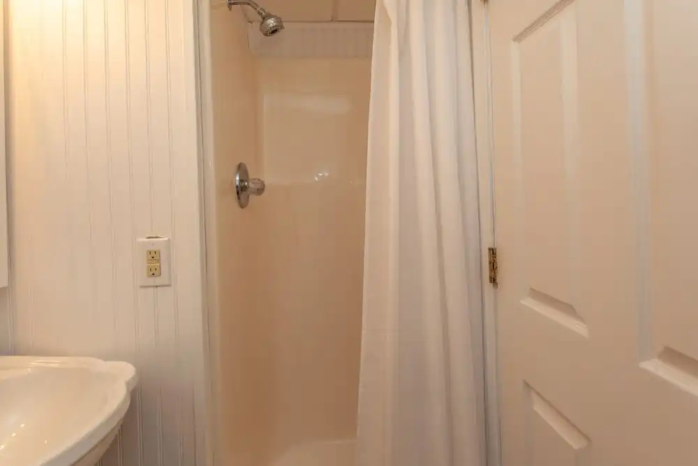 Royal Garden Resort 1114 2 Bedroom Condo by RedAwning