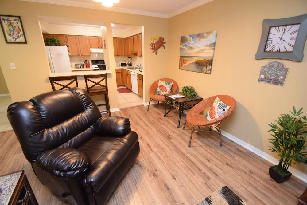Sea Oats E104 2 Bedrooms 2 Bathrooms Condo