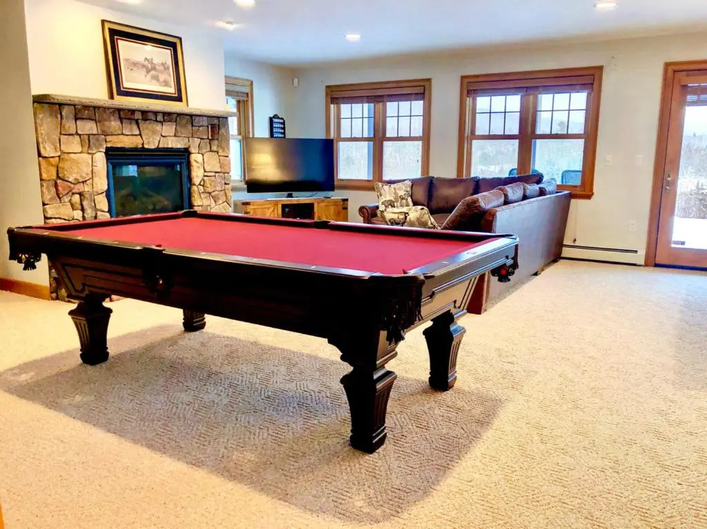 M1 Luxury home a short walk from the Mount Washington Hotel AC heated floor stunning views