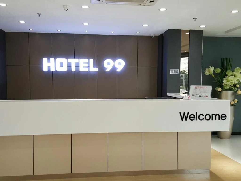 Hotel 99 Kelana Jaya - Petaling Jaya