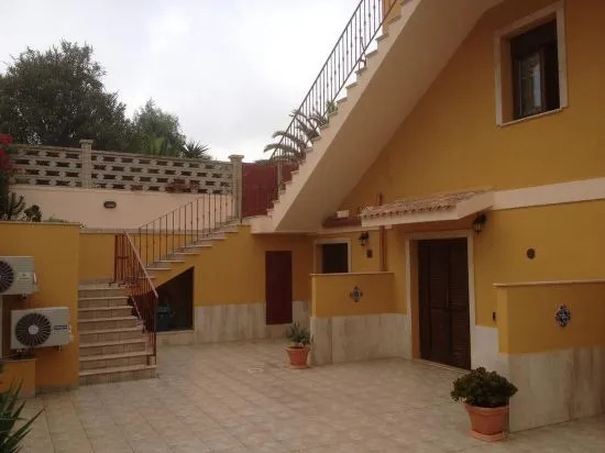 La Casa Gialla