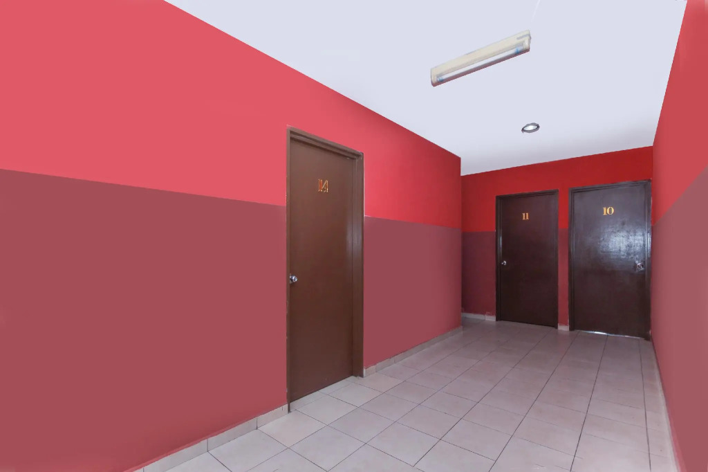 OYO 90294 Foong Inn Dengkil