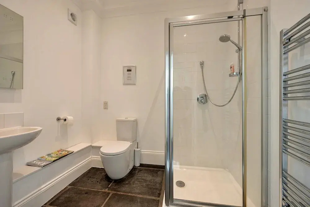 Self-catering Retreat With Pool, hot tub