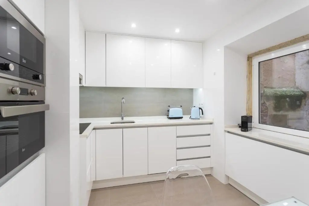 The Modern 1551 Apartment